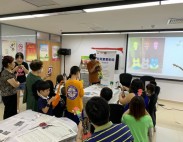 【活动回顾|黄浦区公共文化资源配送】《尤克里里彩绘及现场教学》
